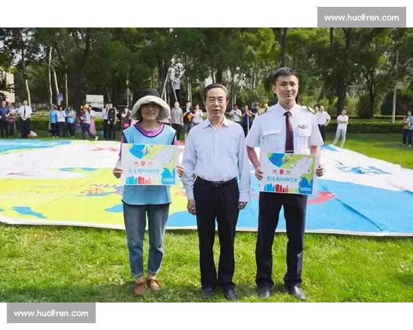 激情秋日摘苹果比赛精彩瞬间与团队协作趣味体验全记录 激情秋日摘苹果比赛精彩瞬间与团队协作趣味体验全记录
